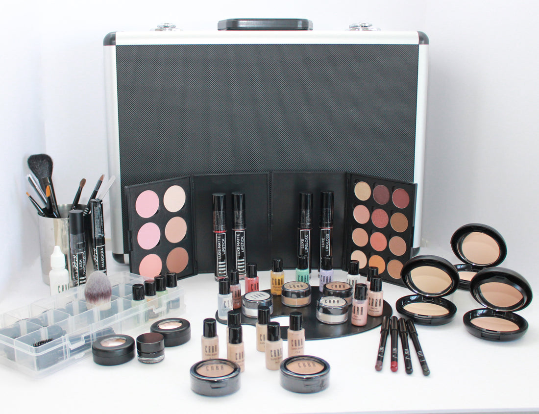 CARA SILVER MAKEUP KIT